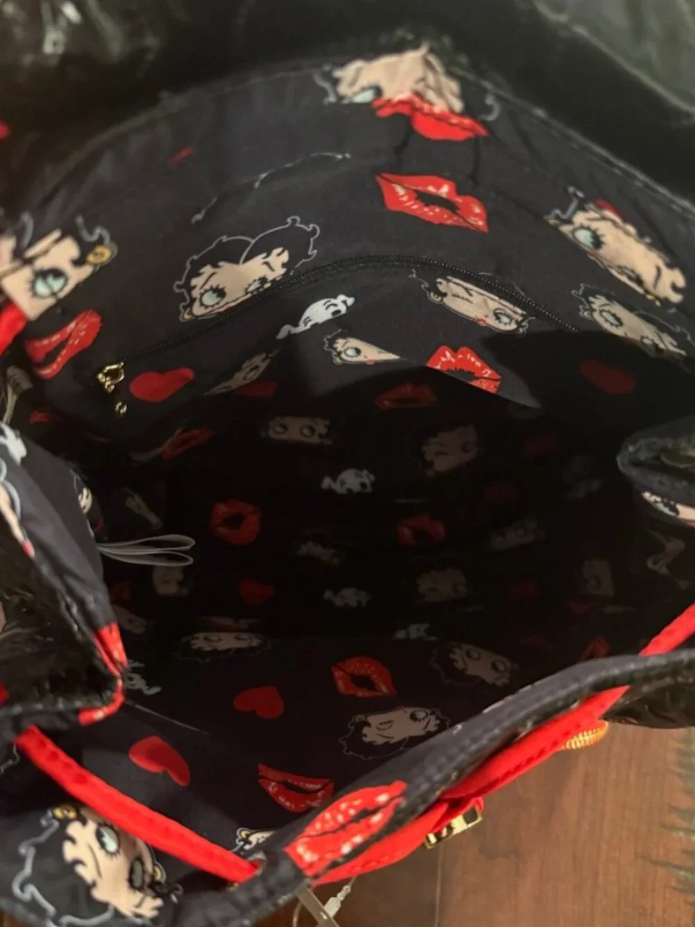 New- Whatever! Makes You Happy Betty Boop Quilted Heart Trinket Backpack